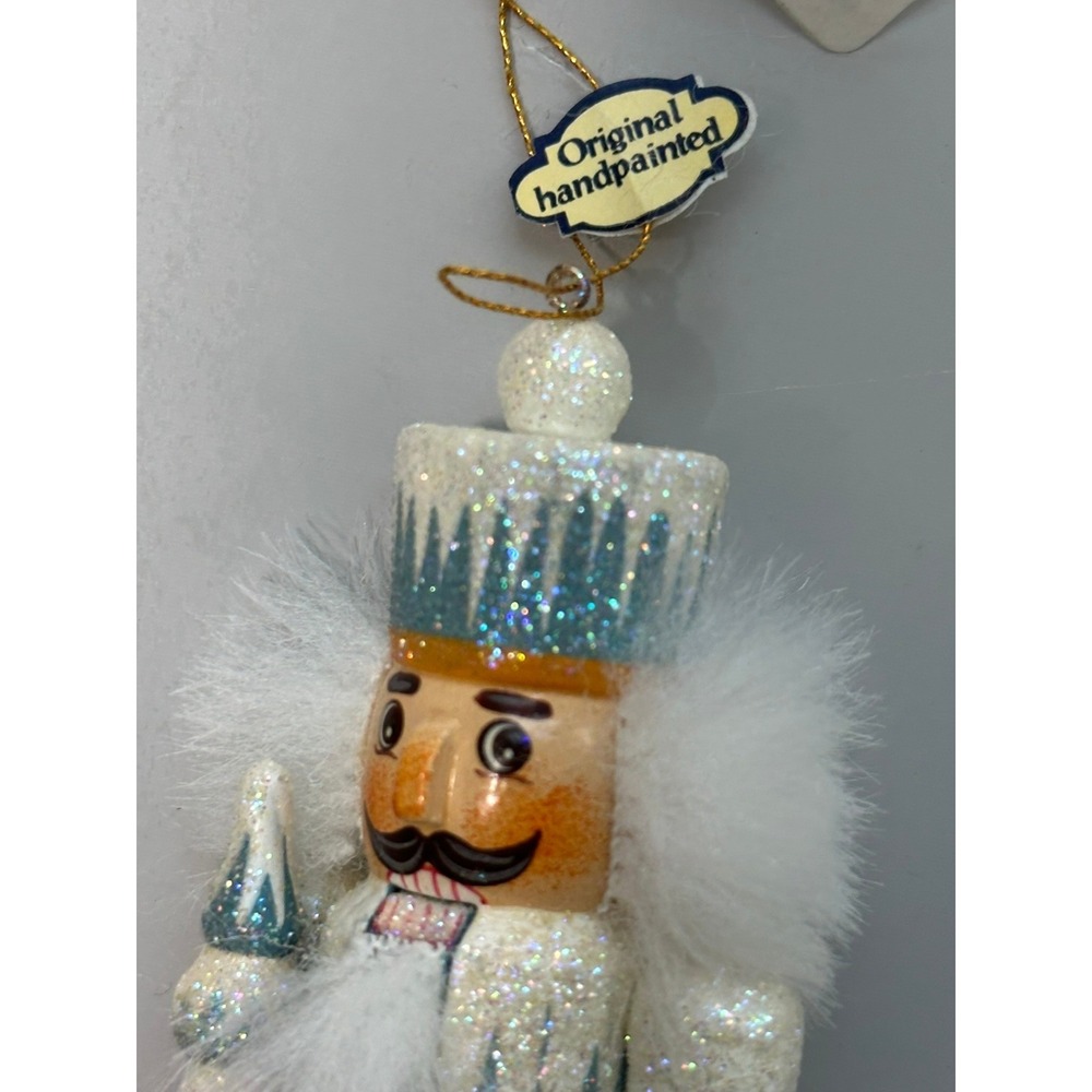 Kat'he Wohlfahrt German Nutcracker Ornament Handpainted Glittery Winter Soldier - Picture 4 of 9